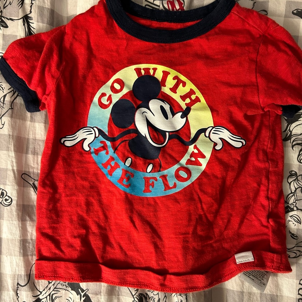Disney Mickey mouse t shirt 2 years EUC